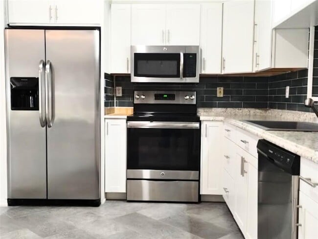 Photo - 6241 SW 104th Ln