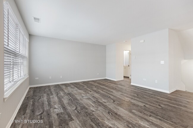 Photo - 398 Mozart Ct