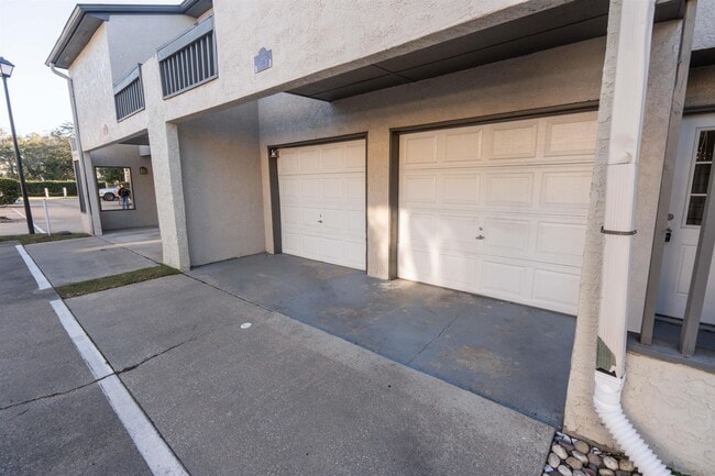 Photo - 1335 Airport Dr