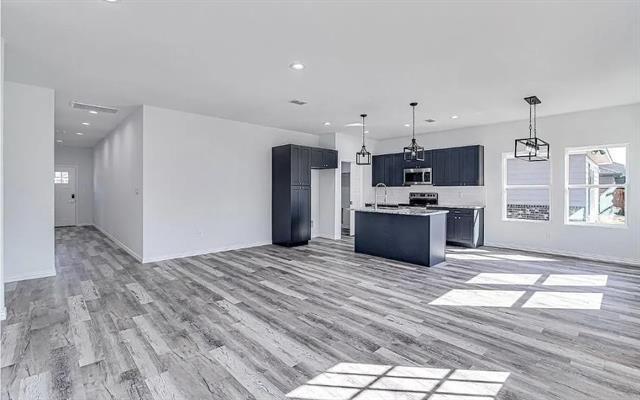 Photo - 125 Magnolia Ests St