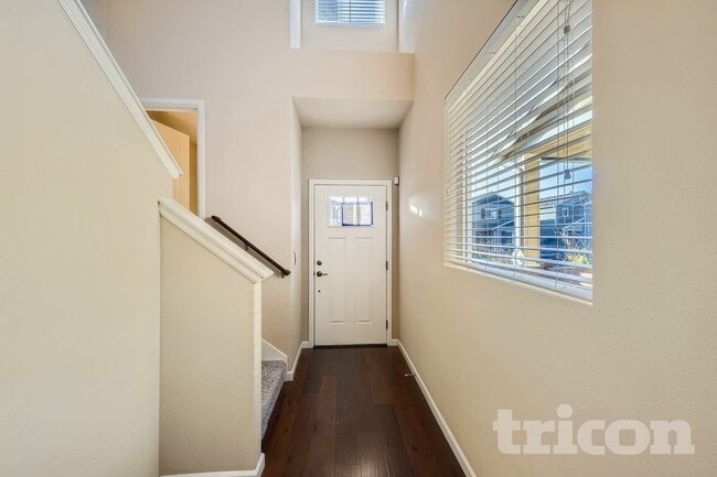 Photo - 3322 Nova St NE