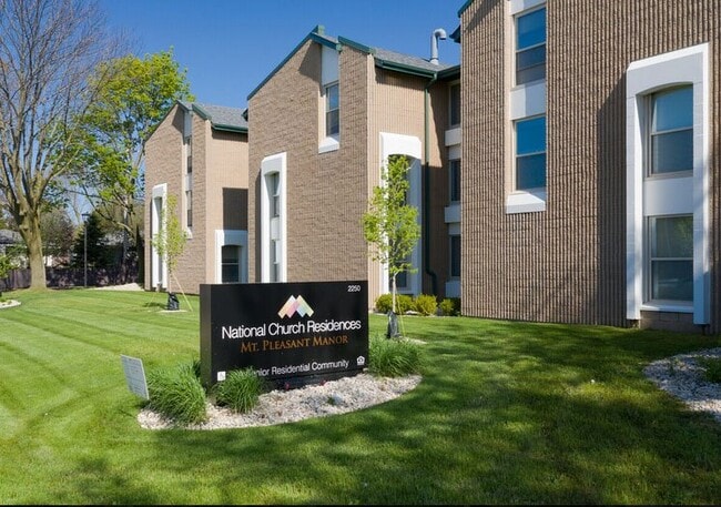 Building Photo - 2250 Layard Ave Unit #2250