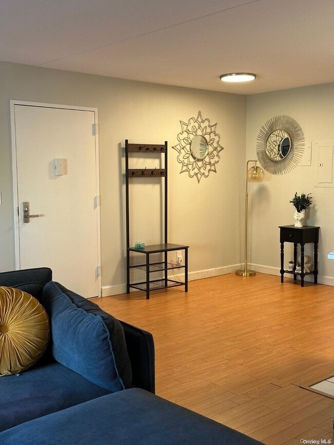 Photo - 170 W Broadway Unidad 3I