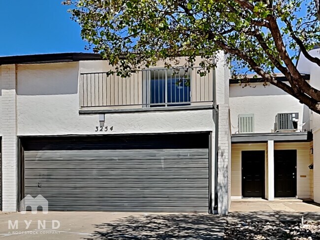 Photo - 3254 63rd St