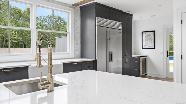 Photo - 81 Skimhampton Rd