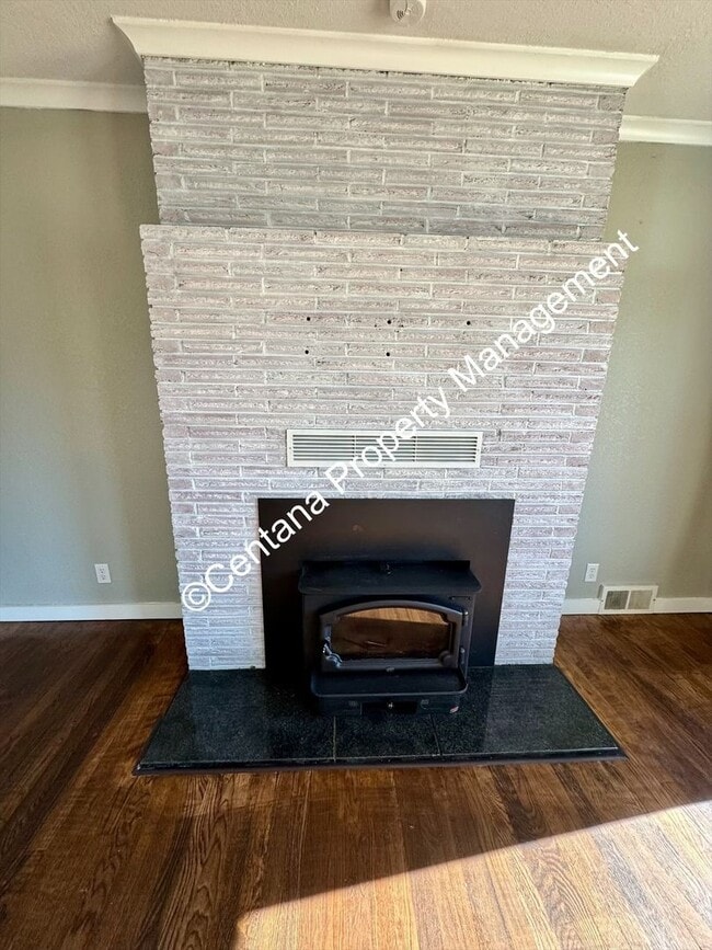 Photo - 4 bedroom 2 Bathroom with large yard in Anaconda