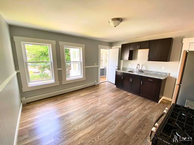 Photo - 8 Frederick St Unidad Apt 2F