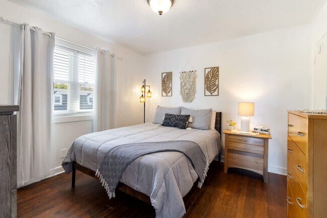 9714 11th Bay St Unit SI ID1354823P