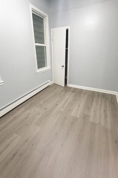 Photo - 164 Grant Ave