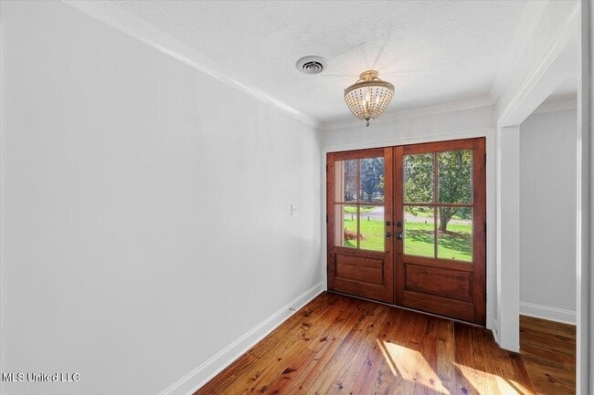 Photo - 144 Rollingwood Dr