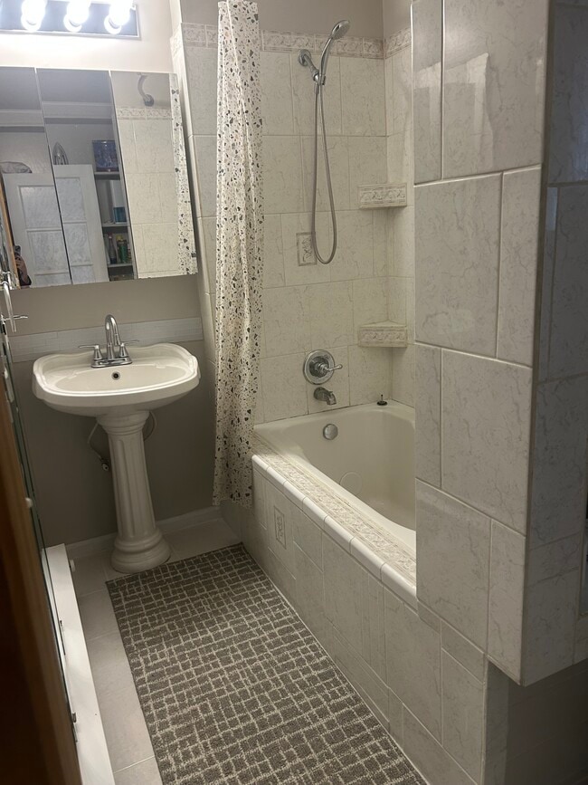 Photo - 815 Cedar St Unit 4