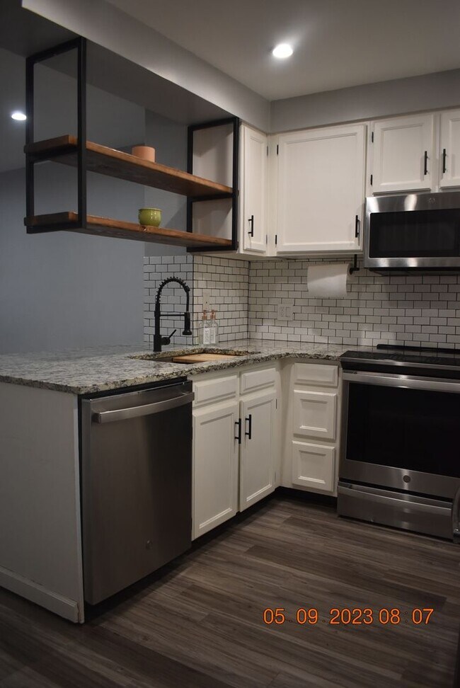 Photo - Lovely Updated Littleton Townhome in Wonderful Location