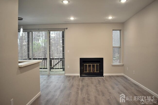 Photo - 3181 Cypress Ct