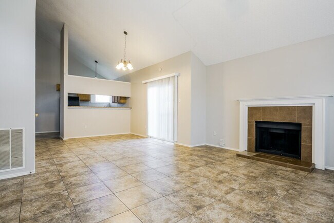 Photo - 8420 Cloverglen Ln