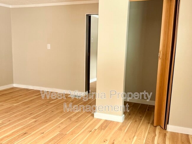 Photo - 172 Sullivan Rd