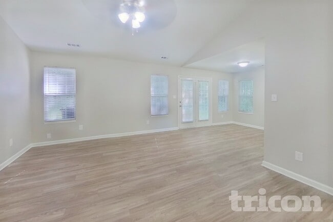 Photo - 6603 Cedar Cliff Dr
