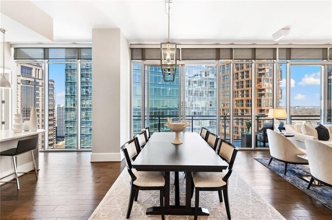 Building Photo - 1065 Peachtree St NE Unit 3105