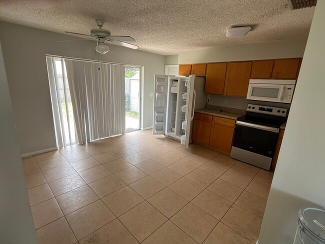 Photo - 2257 Palmwood Dr
