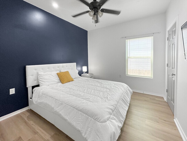 Photo - 1127 S Dupre St Unidad Student Apartment