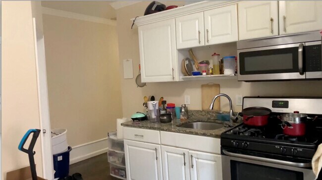 Building Photo - 712 Shawmut Ave Unit 1 Rental