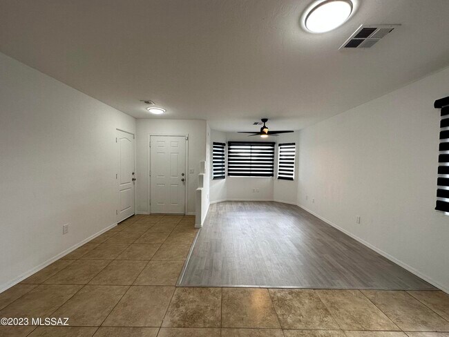 Photo - 2133 E Vera Cruz Vista