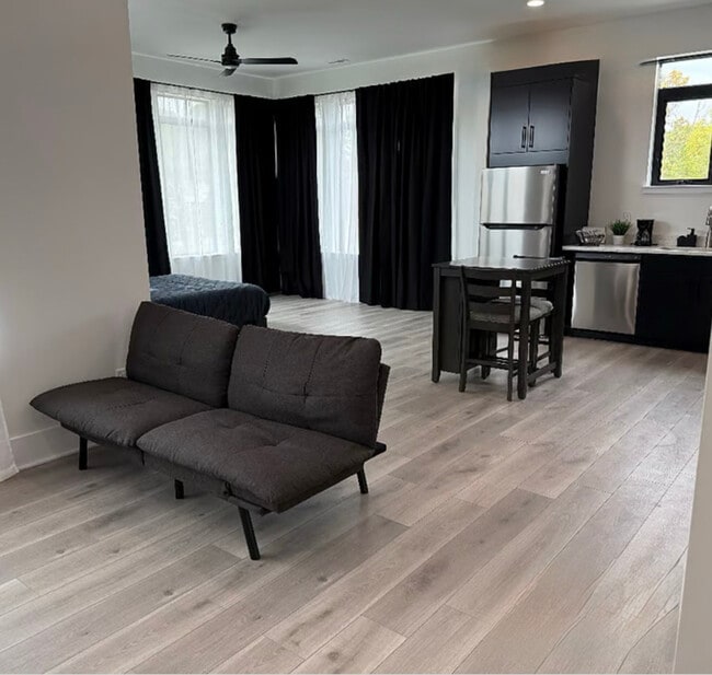 Photo - 1003 Paradise City Blvd