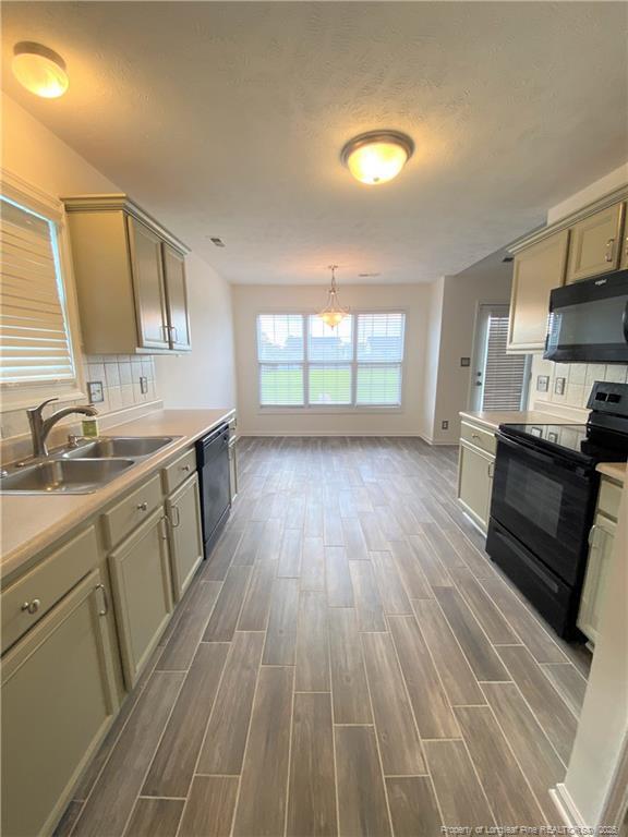 Photo - 376 Tennessee Walker Dr