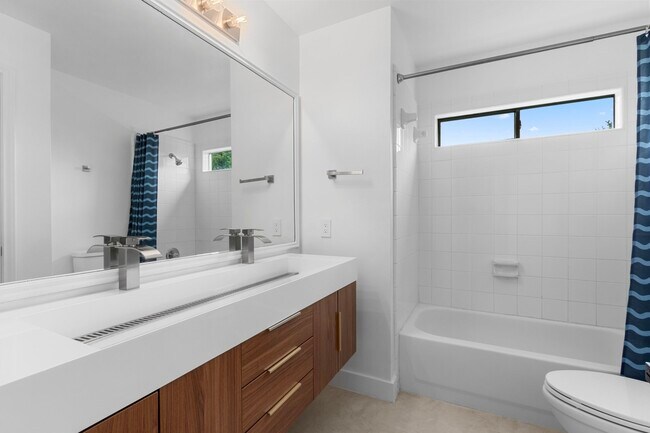 Photo - 16202 Lasting Light Ln