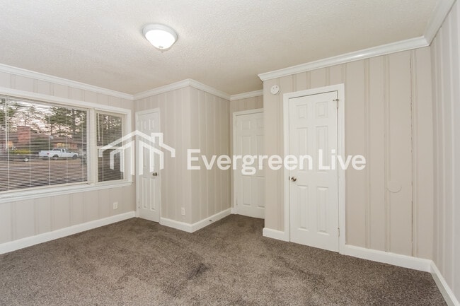 Photo - 568 Rainbow Cir