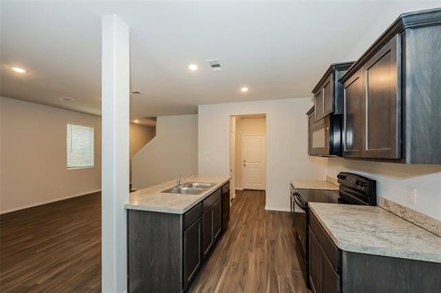 Photo - 1409 Jonah Ln