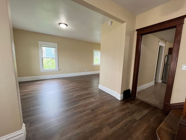 Photo - Spacious 4 Bed/2 Bath Rental Home!