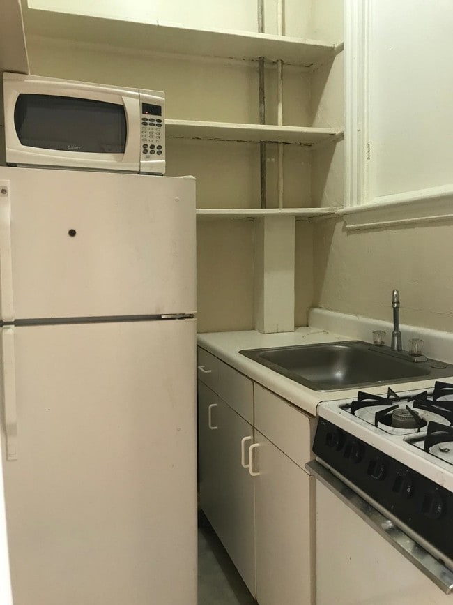 Photo - 11 Queensberry St Unit 4