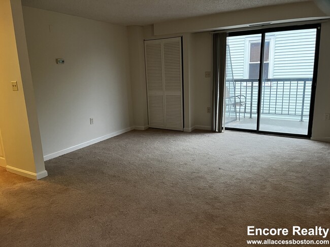 Photo - 5 Elmer St Unit 401