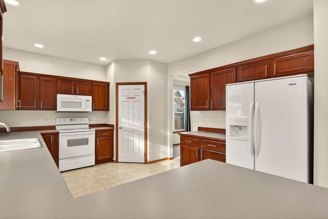 Photo - Stanwood Beauty for rent 4 bedroom 2.5 bath