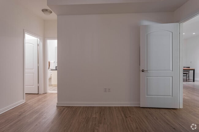 1BR, 1BA - A3 - 868 SF