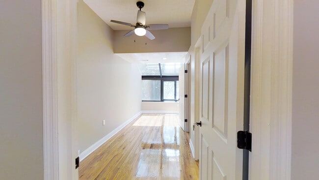 Photo - 33 North Grant Avenue