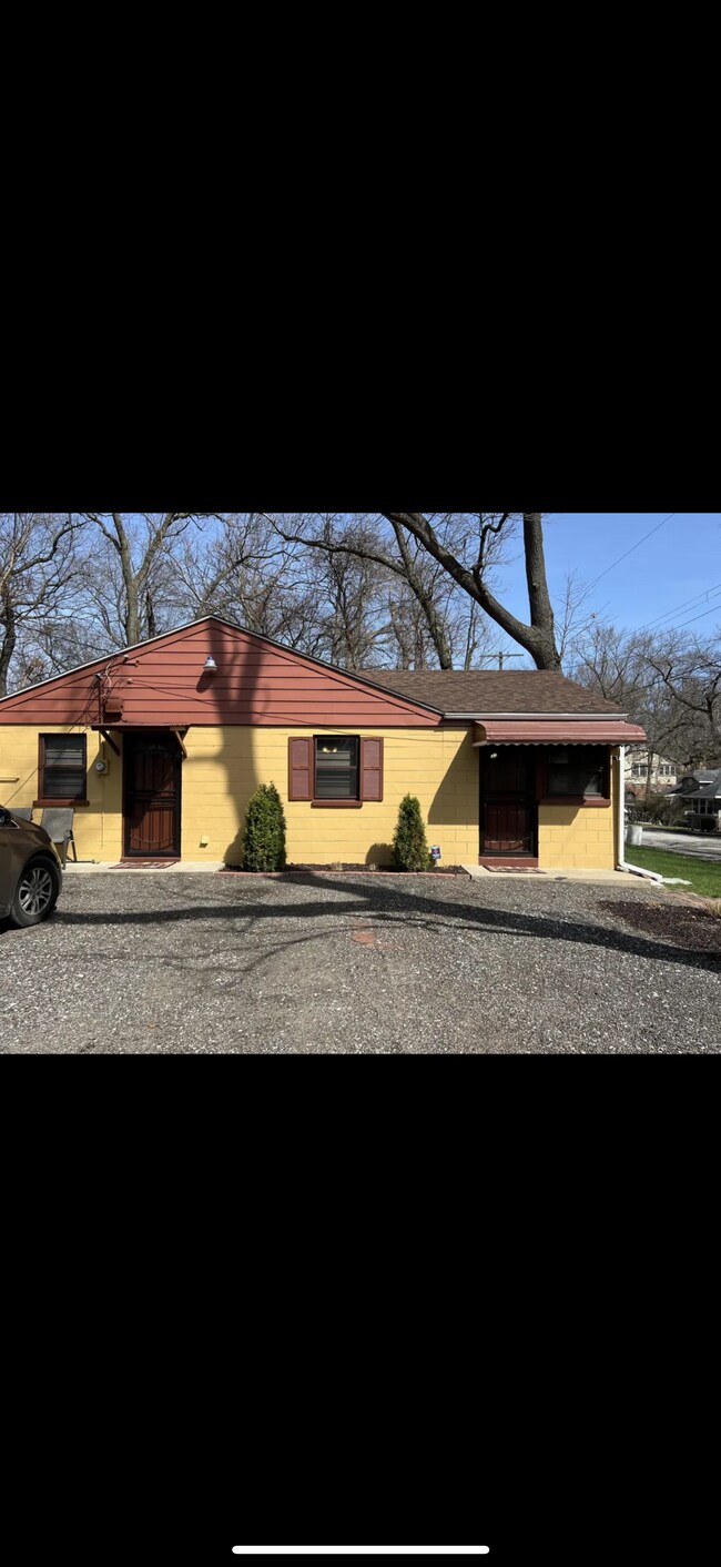 Photo - 234 N Hamilton St