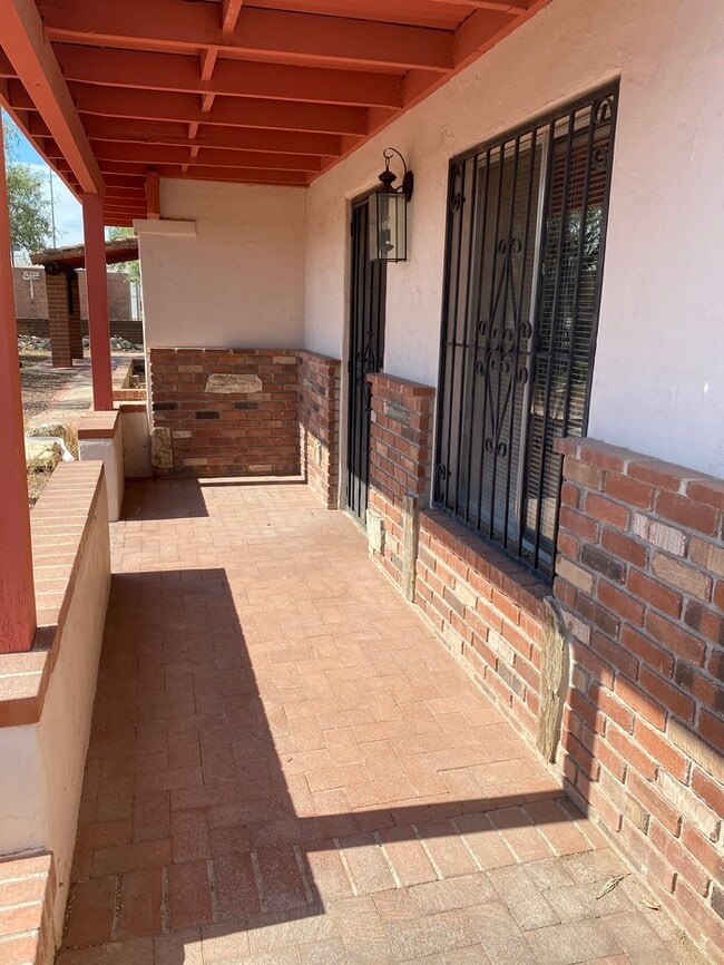 Photo - 328 S Martin Ave