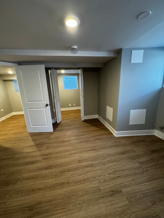 Photo - 3716 N Racine Ave Unit G