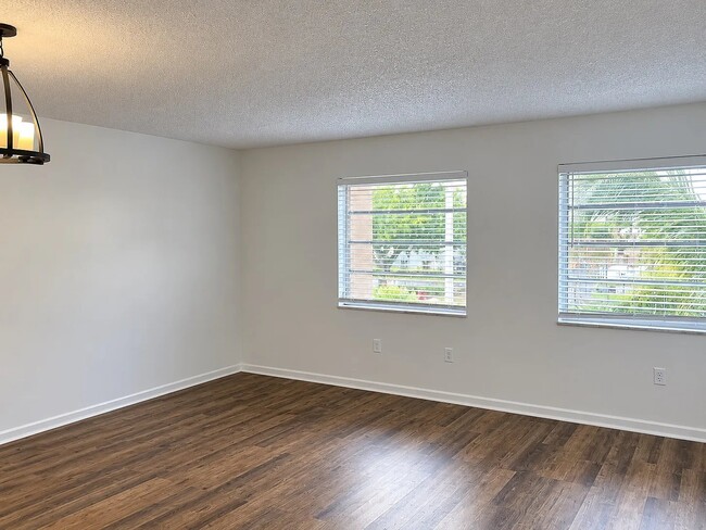 7901 Johnson St Unit 1