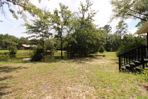 Photo - 175 Chump Ln