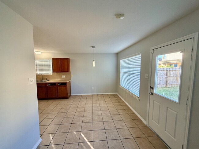 Photo - 9011 Aspen Trace Ln