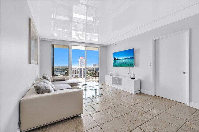 Building Photo - 1800 S Ocean Dr Unit 2309