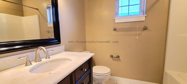 Photo - Beautiful 3 Bed 2.5 Bath Town house with ALL the amenities!