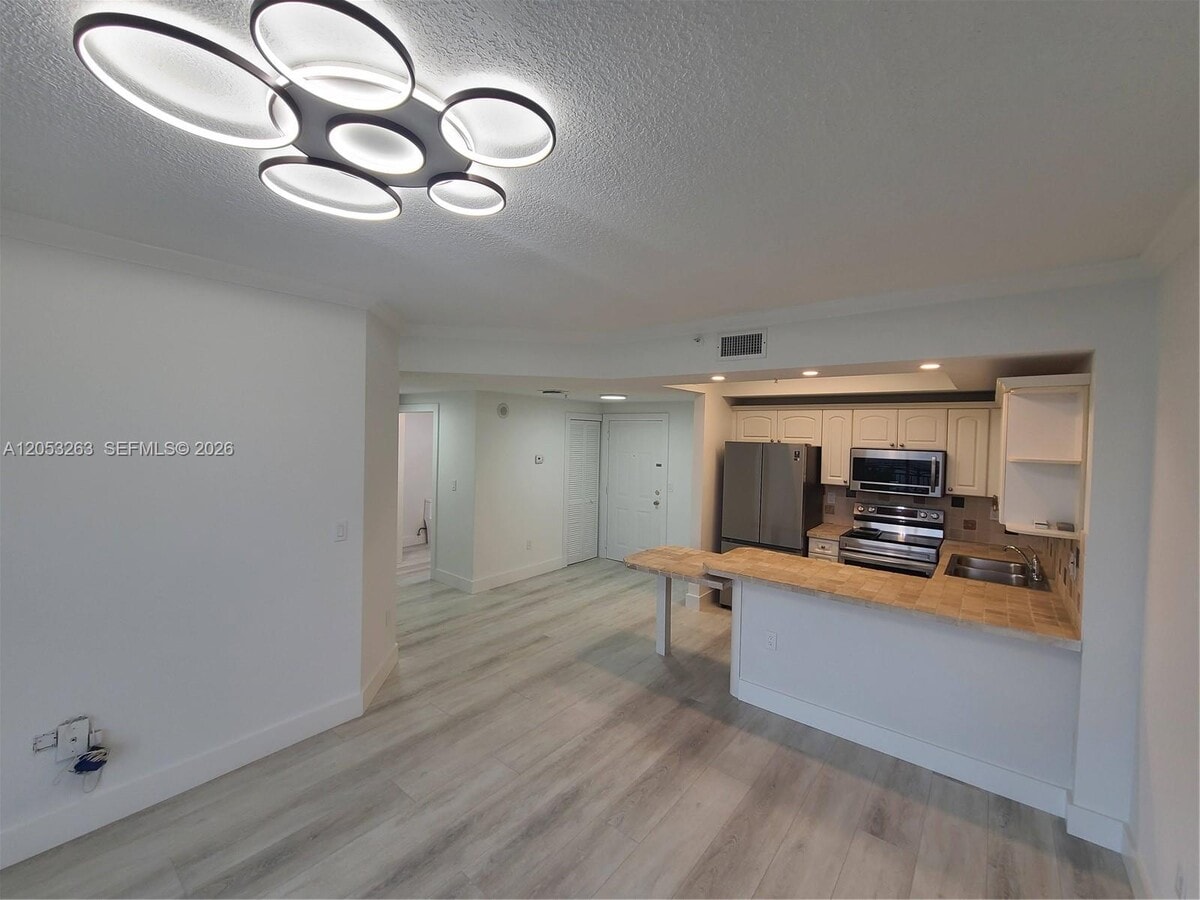 Photo - 3500 Coral Way Unit 812