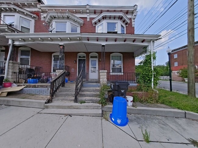 Photo - 3 Bedroom Single Family Home in Harrisburg!