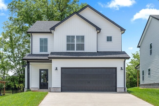 Building Photo - Gorgeous 3 Bedroom Pet Friendly Home For Rent in Sango Area!