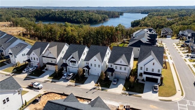 Photo - 1042 Winding Br Dr