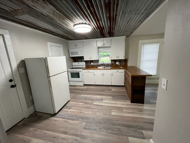 Photo - 439 Co Rd 412