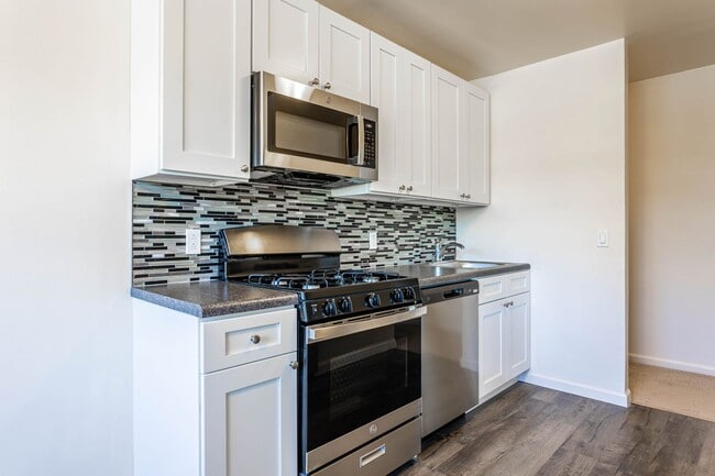 Photo - Spacious Two-Bedroom Apartment Unit 12H